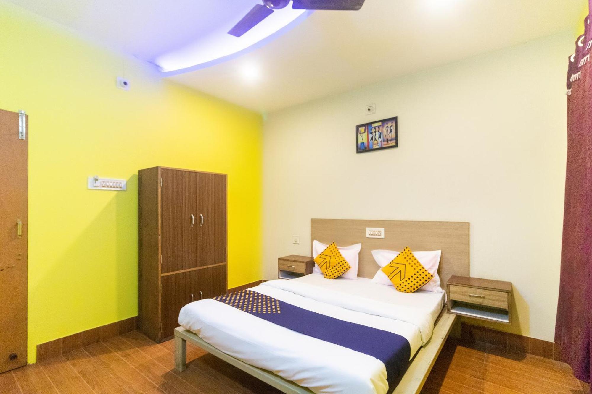 Spot On Prabir Residency Inn Urāli Exterior foto